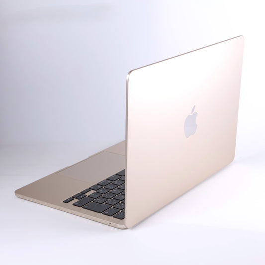 中古 MacBook Air M3 13インチ 2023 256GBSSD 8GB 8コアCPU 8コアGPU Apple MRXT3J/A スターライト