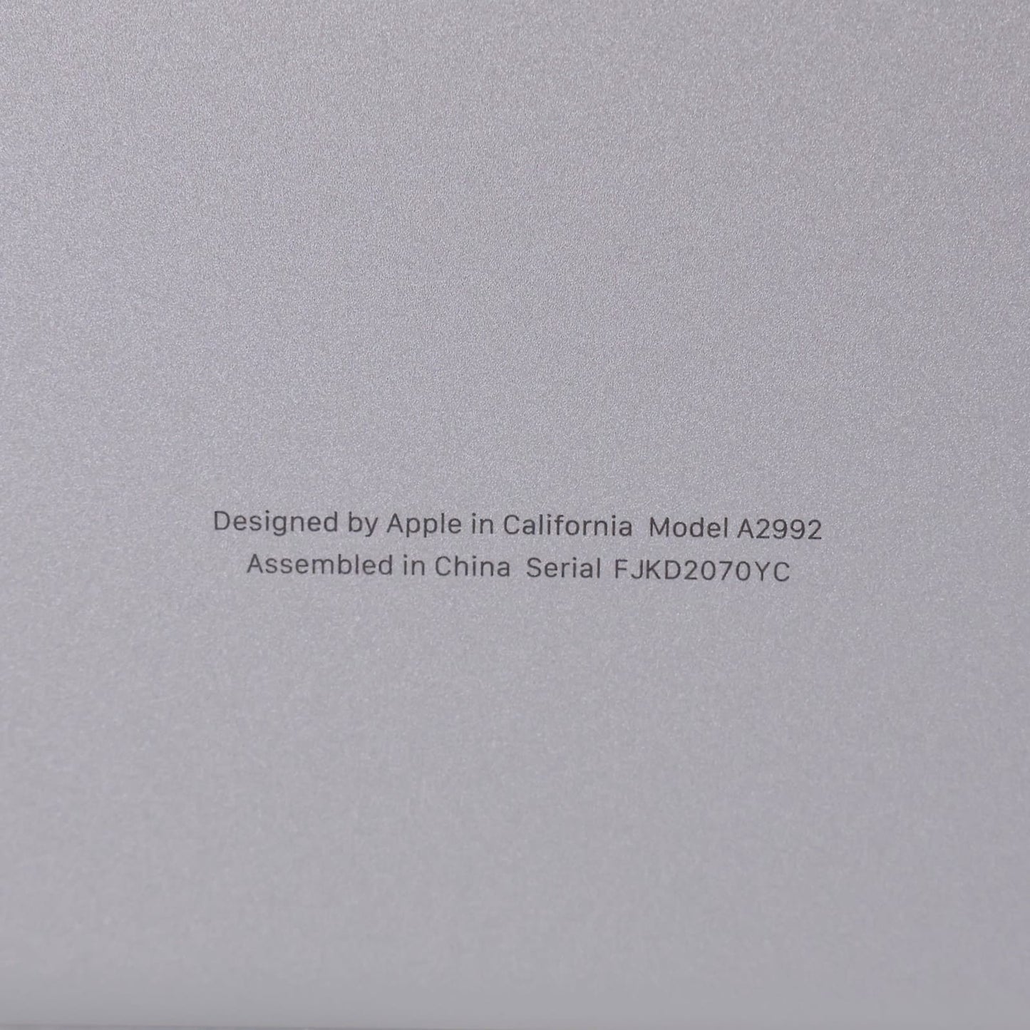 中古 MacBook Pro M3 14インチ 2023 512GBSSD 18GB 11コアCPU 14コアGPU Apple MRX63J/A シルバー
