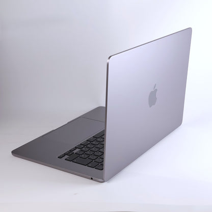 中古 MacBook Air M3 15インチ 2023 256GBSSD 8GB 8コアCPU 10コアGPU Apple MRYM3J/A スペースグレイ