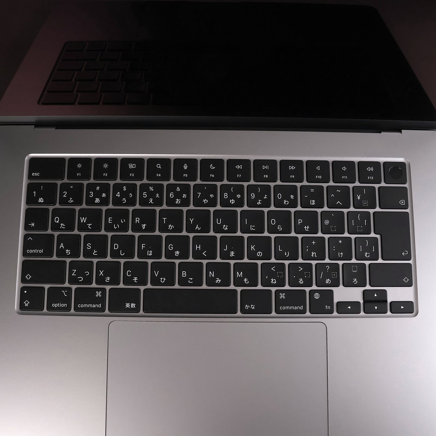 中古 MacBook Air M3 15インチ 2023 256GBSSD 8GB 8コアCPU 10コアGPU Apple MRYM3J/A スペースグレイ