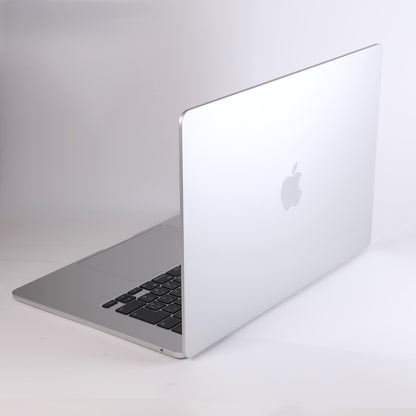 中古 MacBook Air M3 15インチ 2023 256GBSSD 8GB 8コアCPU 10コアGPU Apple MRYP3J/A シルバー