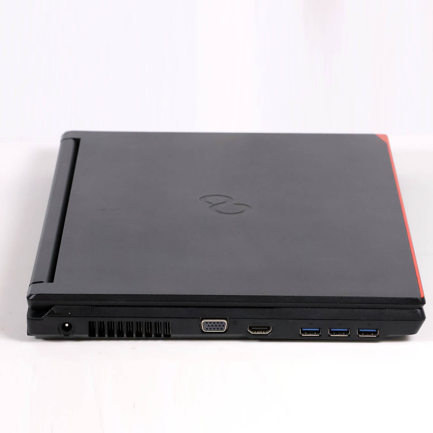 中古 15.6インチノートPC Fujitsu LIFEBOOK A5510/DX Win11 i5 SSD